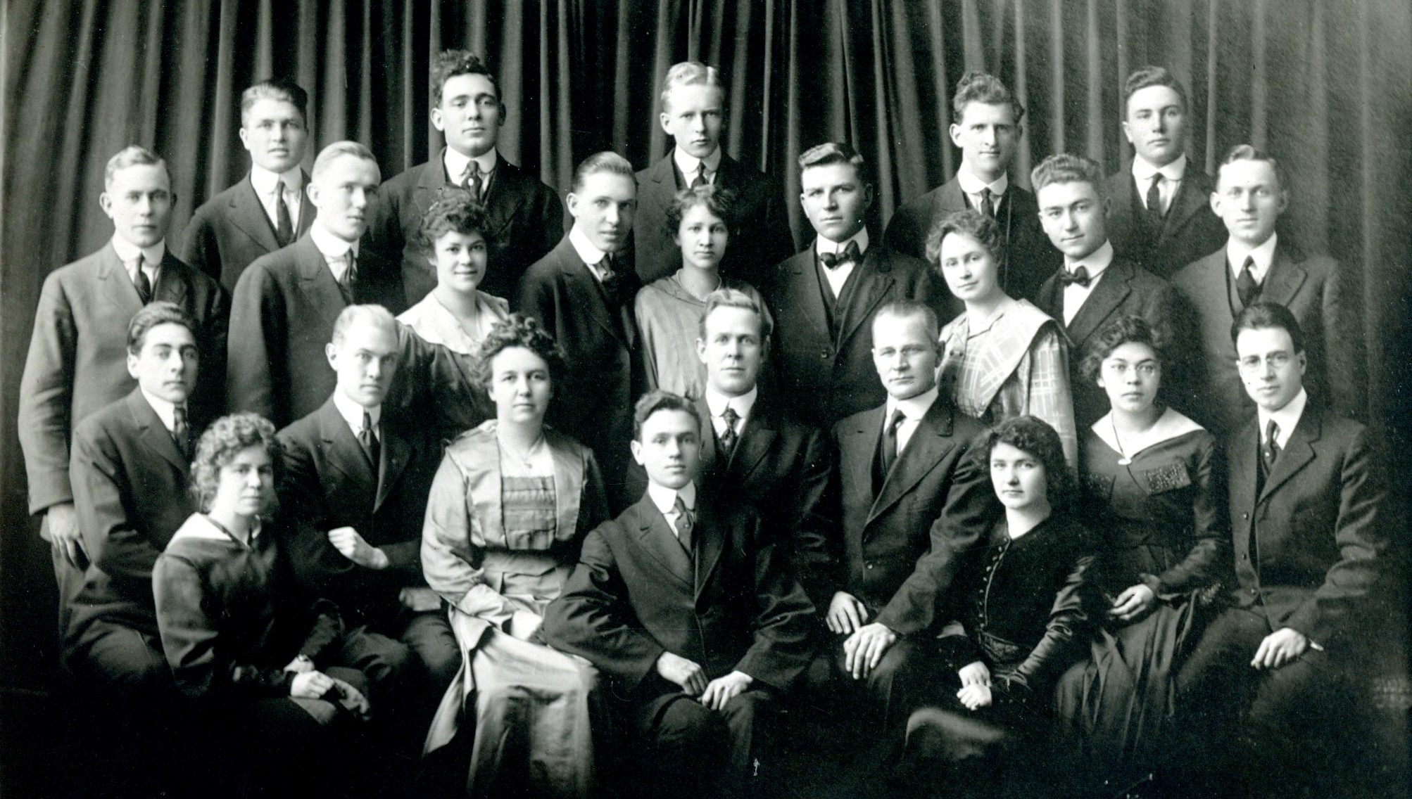 Northern States Mission, Missionaries of the Chicago Conference and Office Force, Between 1916 – 1917